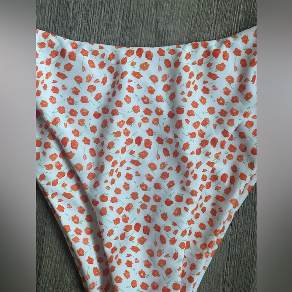 NWOT Orange floral bikini 🧡 - Picture 2 of 6